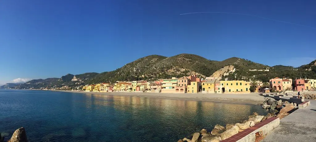Les Agrumes Apartment Varigotti 0*,